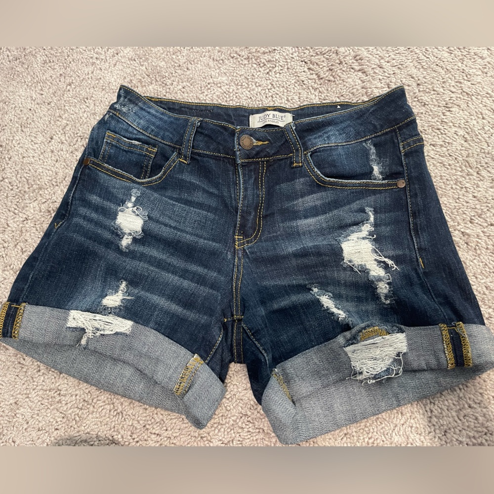 Judy Blue Jeans shorts// size medium